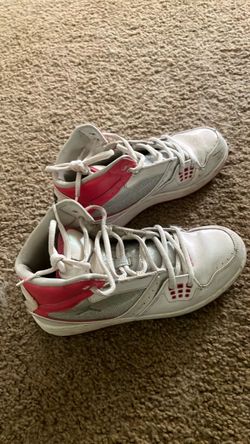 Size 6 Jordan’s girls