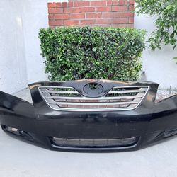 2007–2009 Toyota Camry LE Front Bumper Cover – Black (OEM)