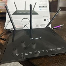 Netgear High Speed WiFi Router AC1750 Model: R6400 $60