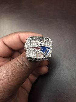 New England Patriots Memorabilia Super bowl Ring!