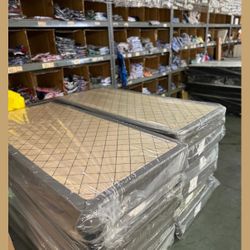 Cal king box spring