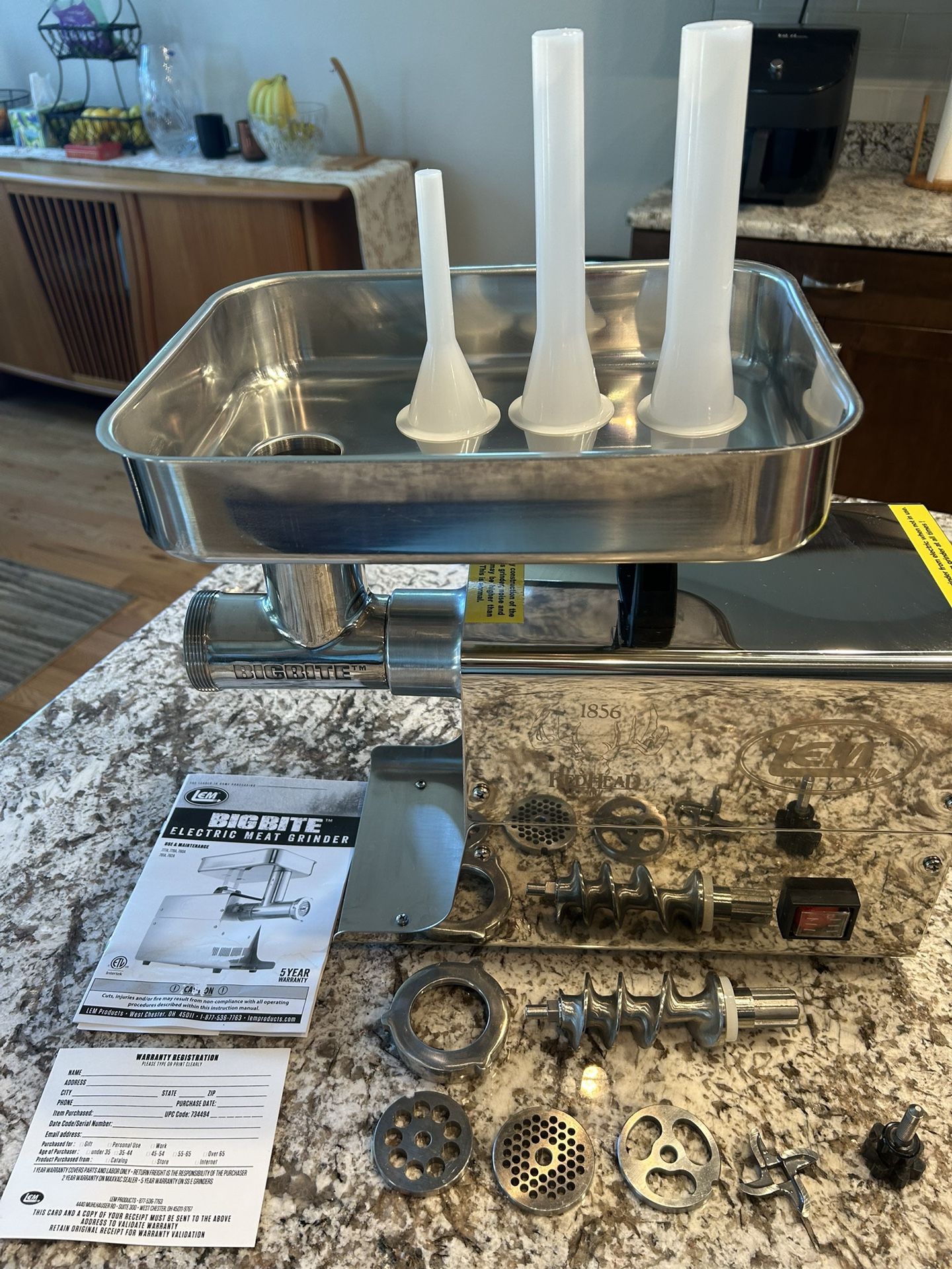 Electric Meat Grinder - LEM Big Bite #5