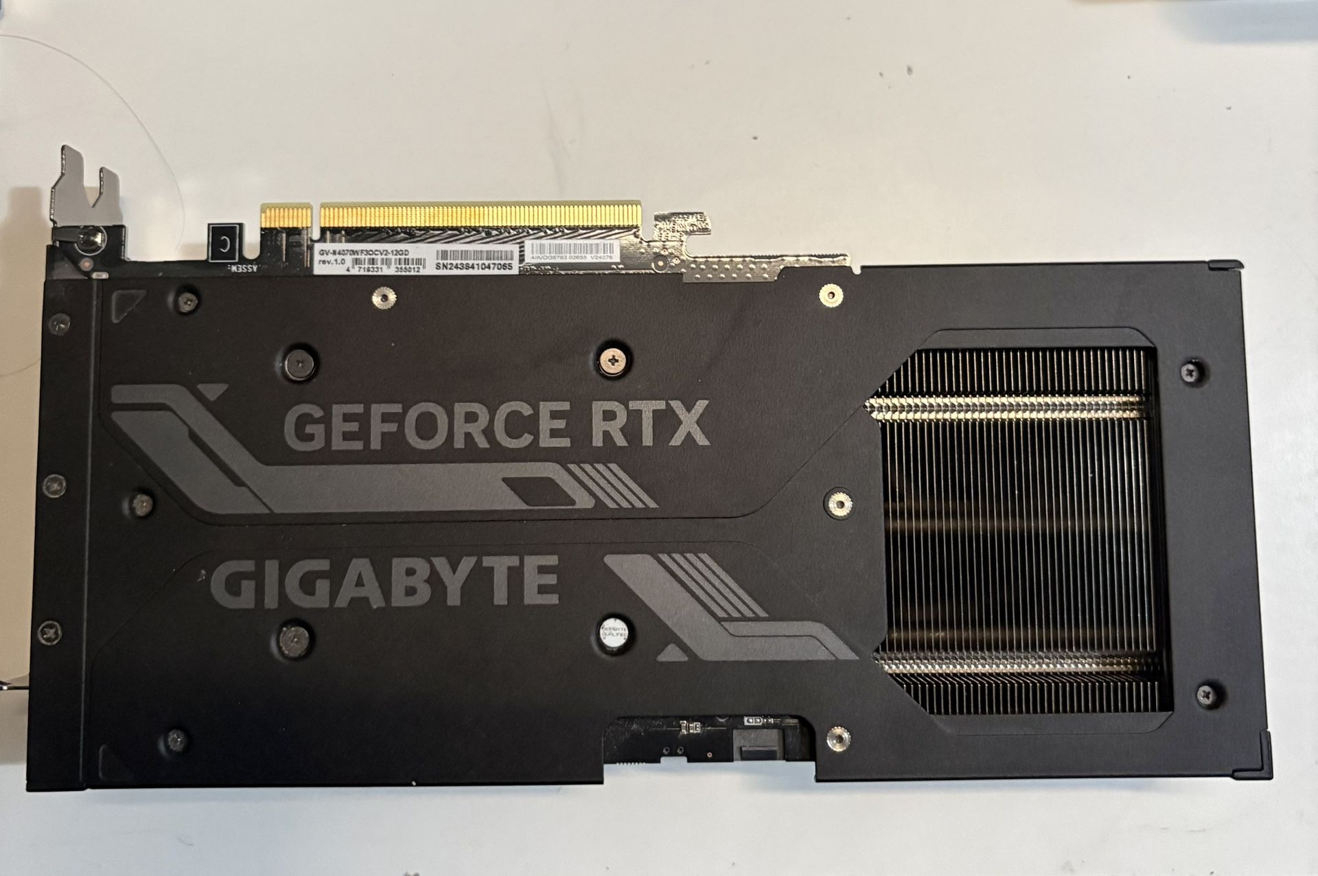 GeForce Rtx Gigabyte 4070 12GB OC V2