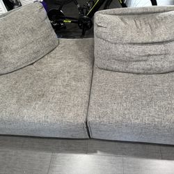 Sofa – FREE