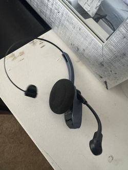 BlueParrott - B250-XTS Wireless Bluetooth Mono Headset with 91% Noise-Cancelling Microphone - Blue
