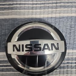 OEM 2019 2020 2021 2022 Nissan Altima Maxima Front Grille Emblem NEW 62889-6CA0A