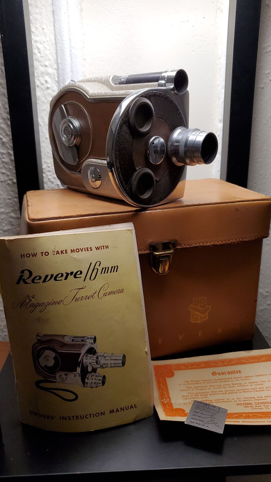 Vintage Revere Magazine 16mm Film Motion Picture Camera w Case Manual V12