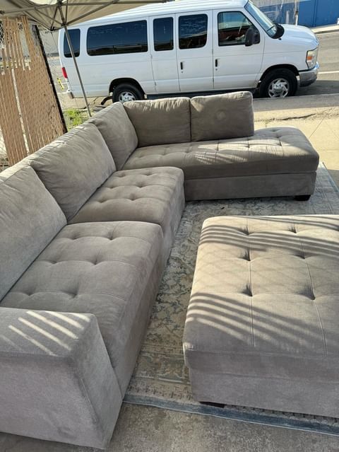 Fabric Sectional w/ ottoman 3-pc (used) 