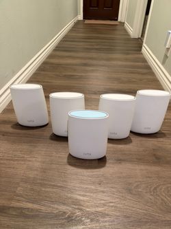 Netgear Orbi RBR50 mash router