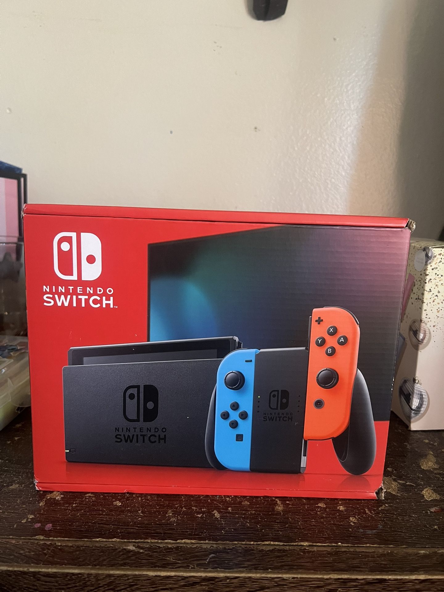 Nintendo Switch 