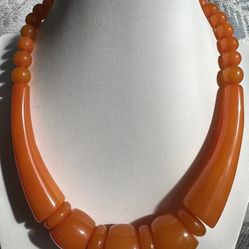 Stunning Vintage style Amber resin beads necklace from nepal 