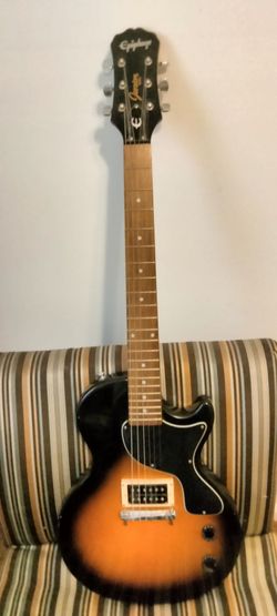 Electric guitar Epiphone model  junior whit amplifier fender G-DEC junior