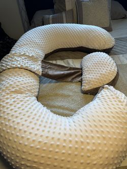 Pregnancy Pillow