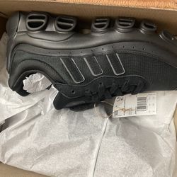 Adidas 6Y/7.5 Women’s $45 New