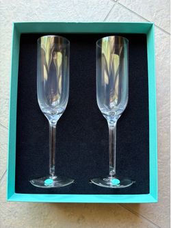 NEW in BOX Set of 2 Tiffany & Co Crystal Glass Champagne glasses Flutes Sweden