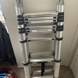 17 Foot Telescopic Aluminum Ladder A-Frame