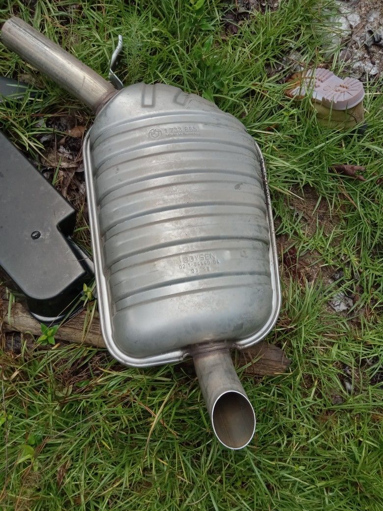 BMW Muffler 