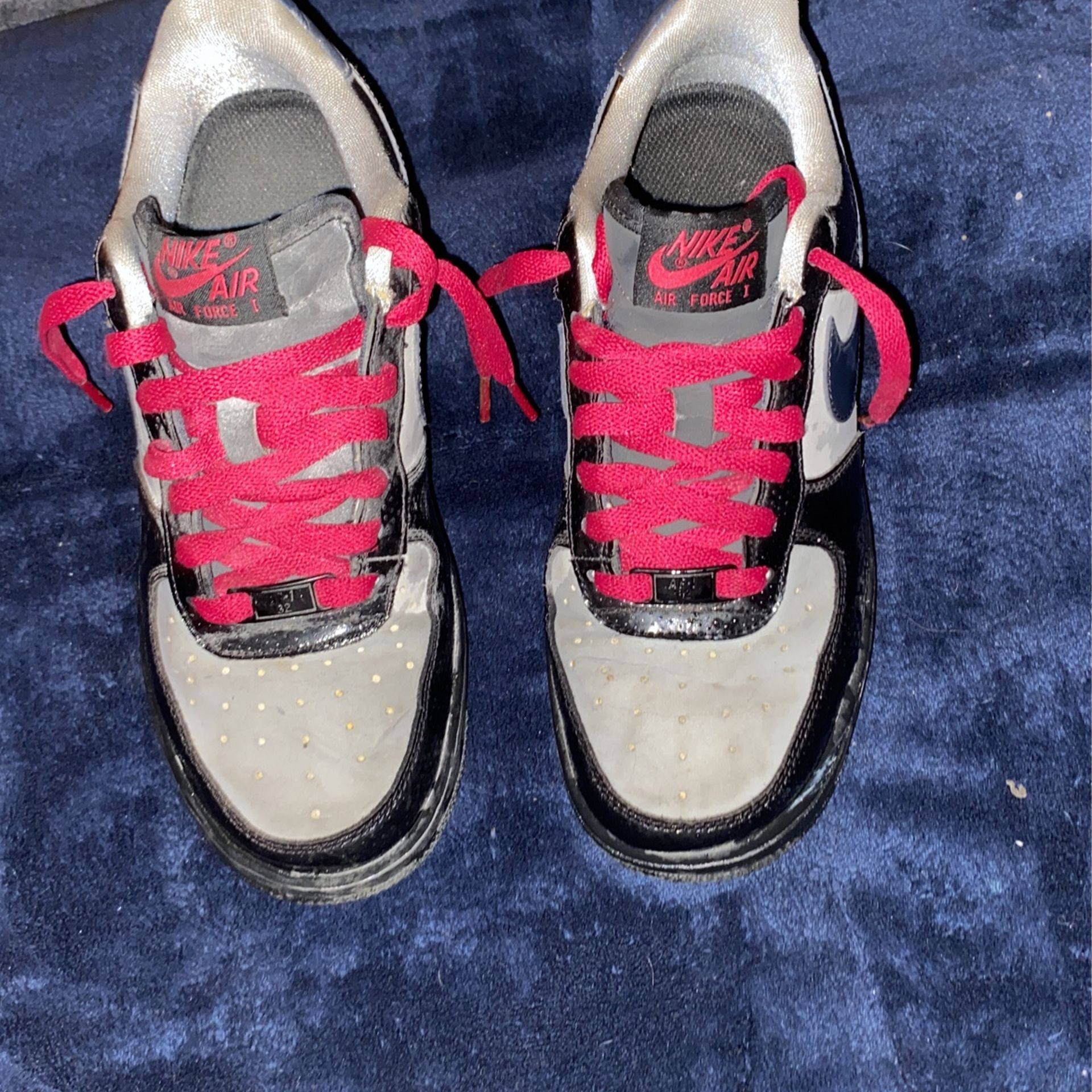 beat up purple and black af1
