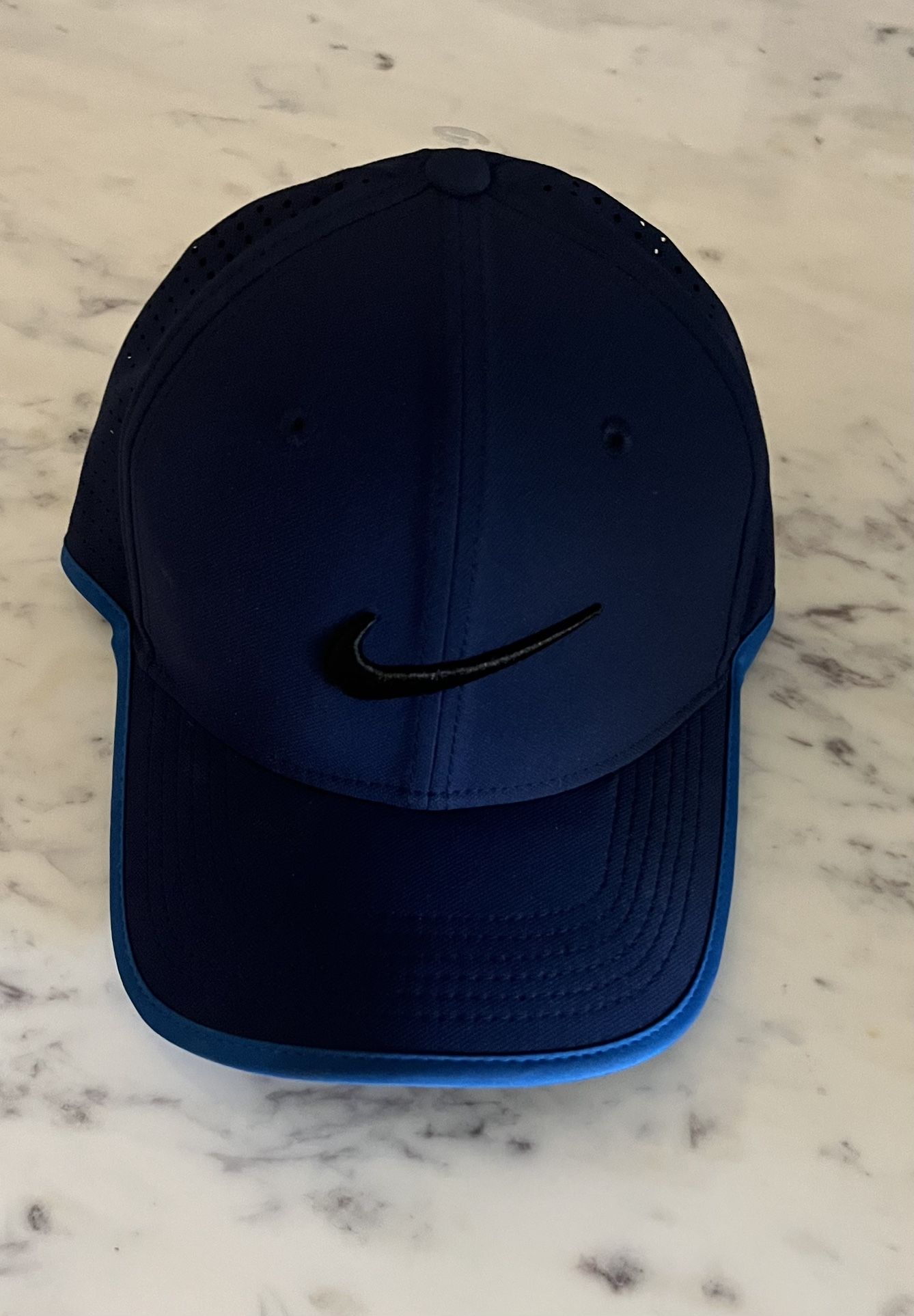 New Nike Golf Hat ⛳️🏌🏻♂️