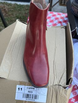 Botas Women Size 11 Nueva’s 