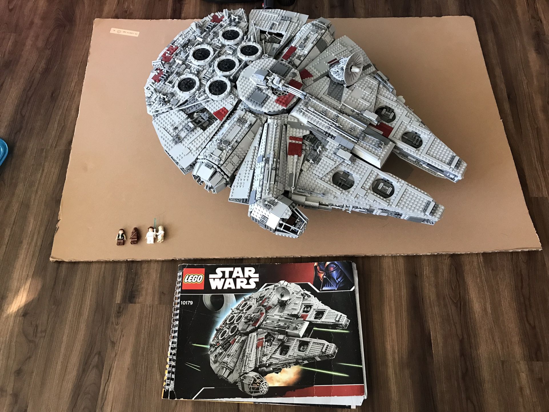 Lego millennium falcon 10179 for sale hotsell