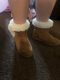 so boots size 8 girls