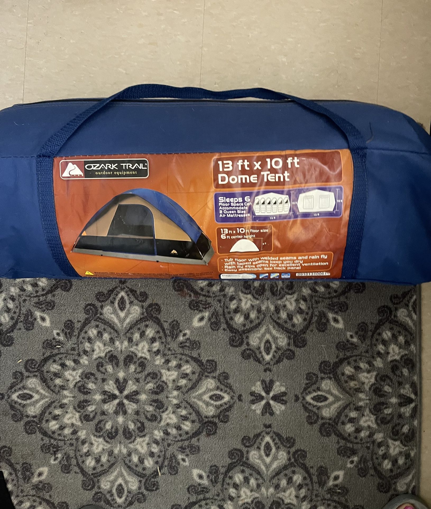 Tent 