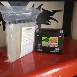 Brand New Cycle Tron Motorcycle Battery Ytx- M320bs  7 in W 6 in H x 3 1/4 