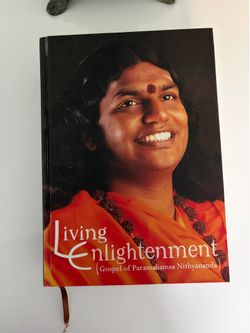 Living Enlightenment Book Paramahansa Nithyananda