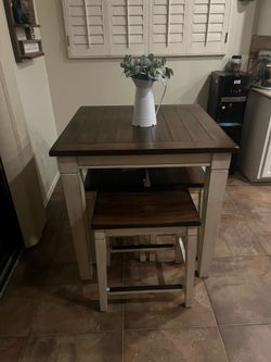 Table and 4 chairs