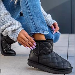 UGG Classic Mini II Quilted boots