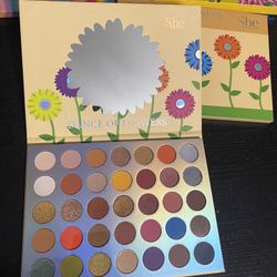 Makeup Palette