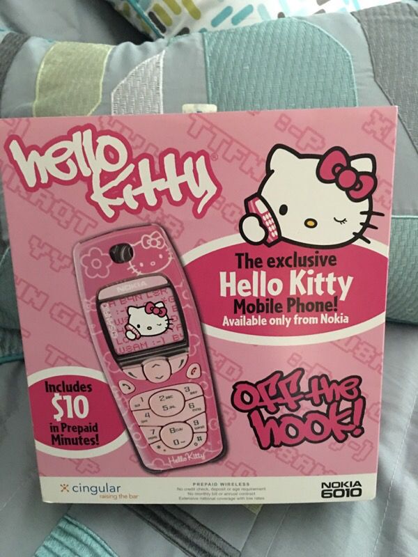 Hello Kitty Nokia 6010 cell phone