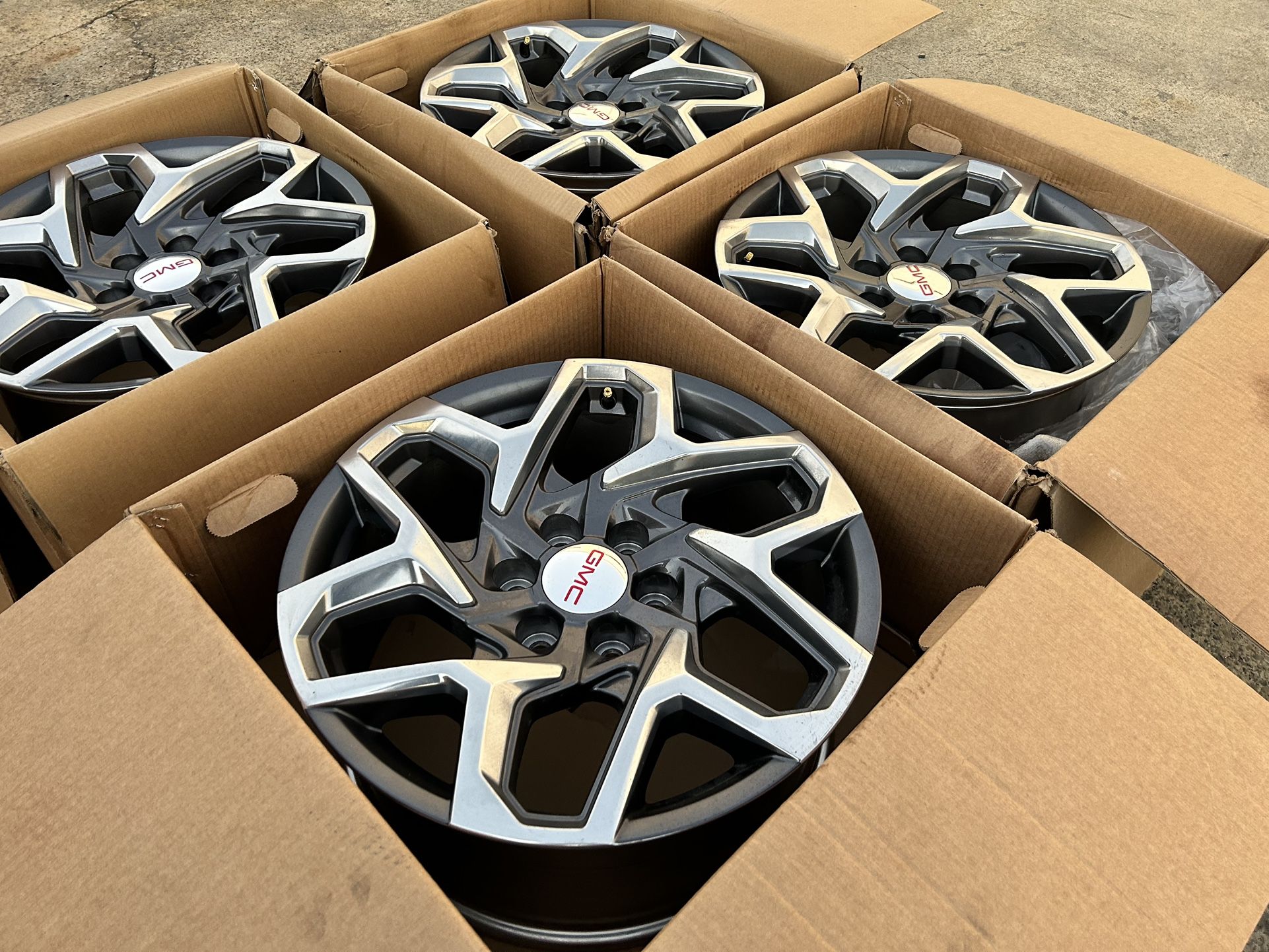 (4) 20" GMC Sierra Yukon AT4 95369 OEM wheels rims Tahoe Silverado 2024 2025