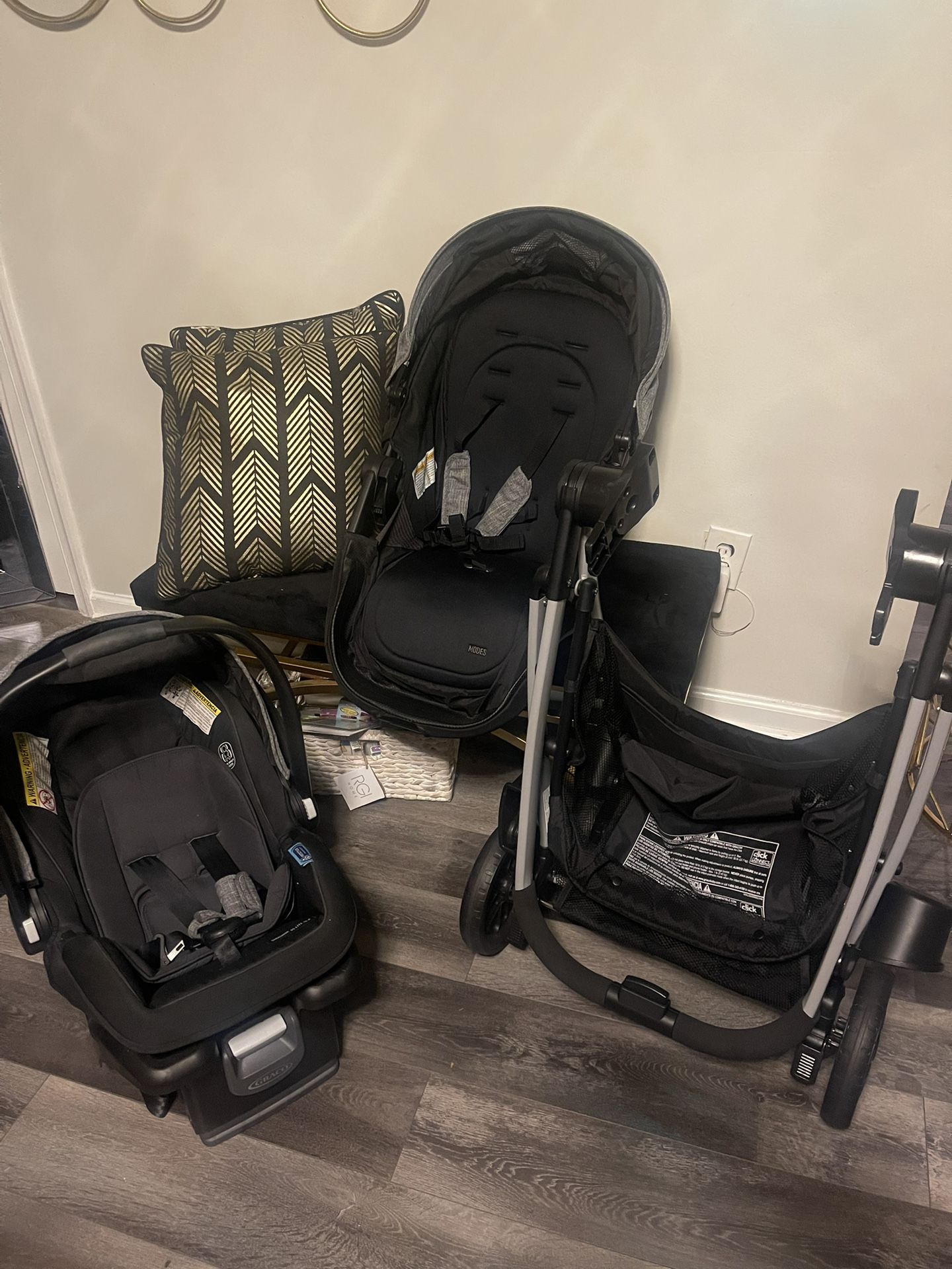 Carseat Stroller Combo