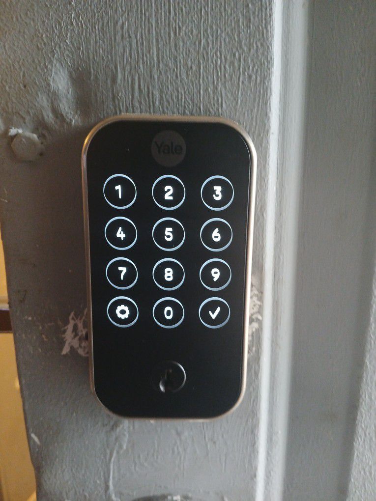 Yale Keyless Entry Door Lock