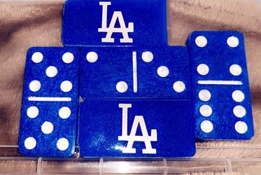 Dodgers dominos