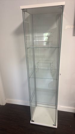 Glass show case