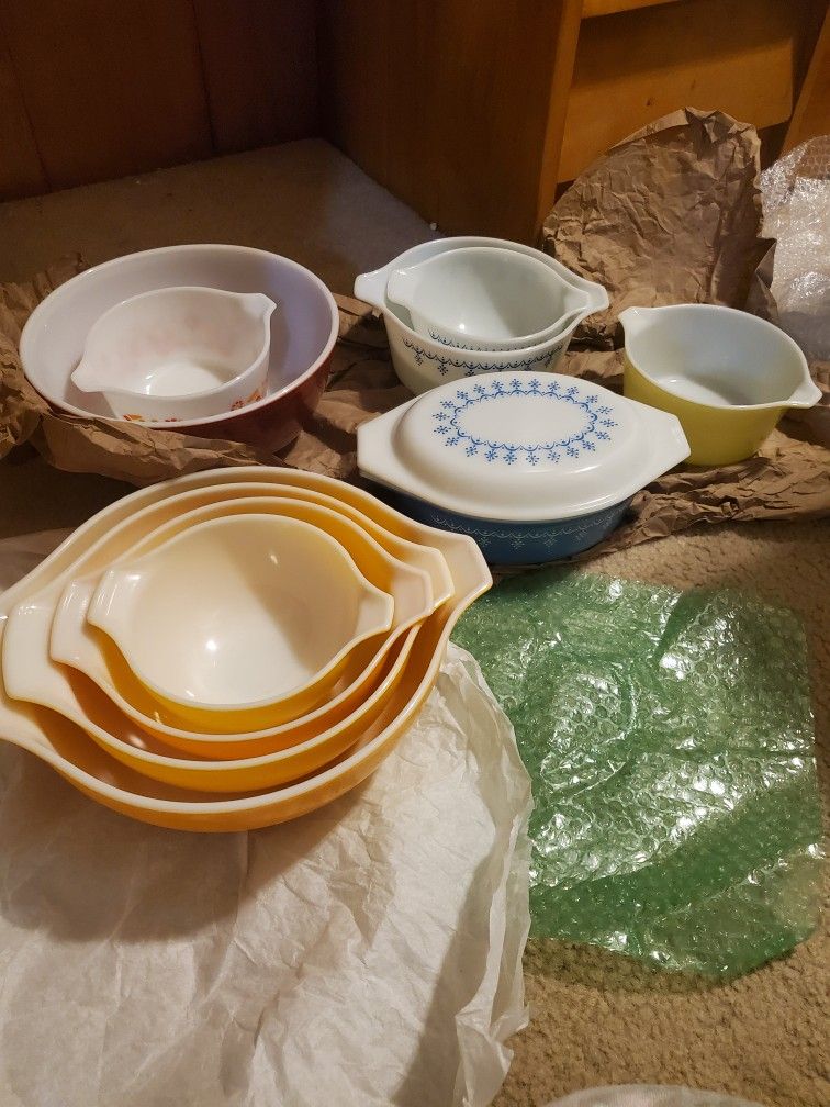 Vintage Pyrex