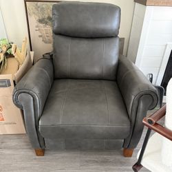 Gray Leather Recliner 