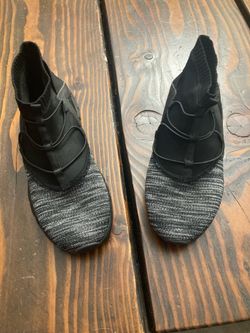 Woman’s Shoes Size 9 1/2 By Avia