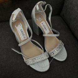 Brand New Heels Size11/12