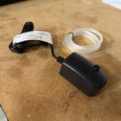 Very Small Whisper Air Pump and Hose! 