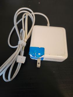 Apple MacBook MagSafe Power Adapter