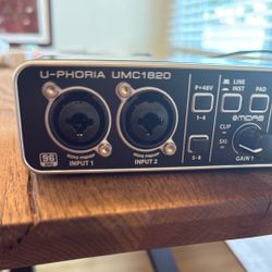 Behringer UMC1820