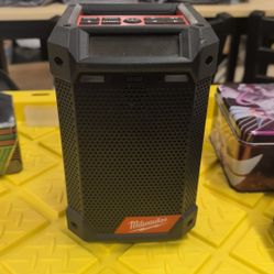 Milwaukee M12 Speaker