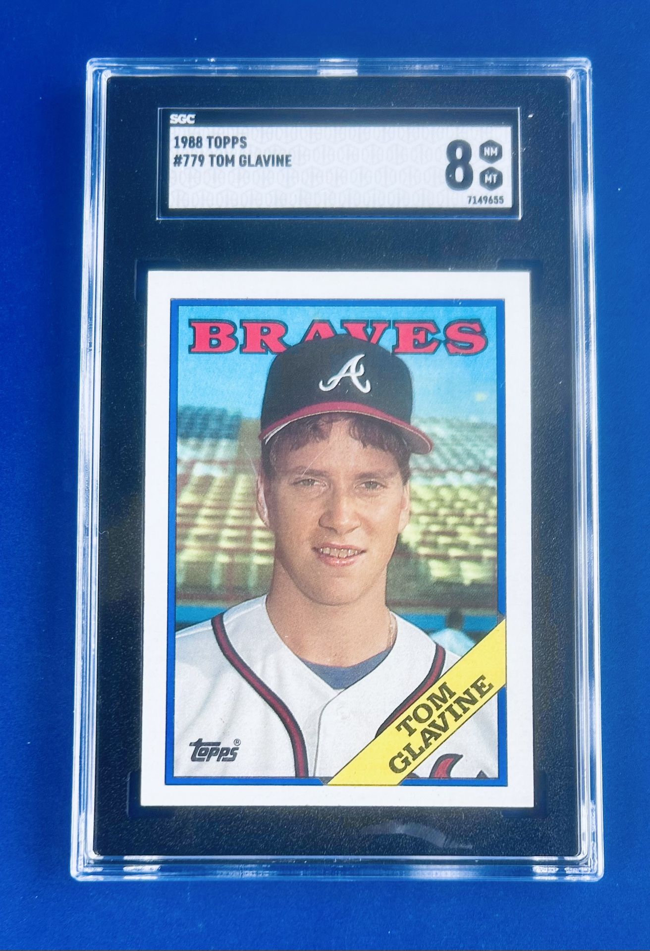 1988 Topps Tom Glavine Rookie Baseball Card Graded SGC 8