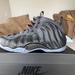 Nike Foamposite One Carbon Fiber Size 12 (Like New)