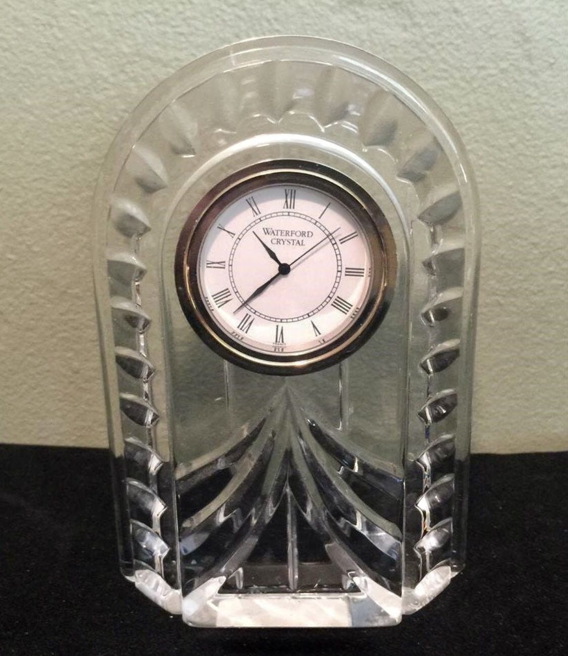 Beautiful Waterford crystal desk/table clock!