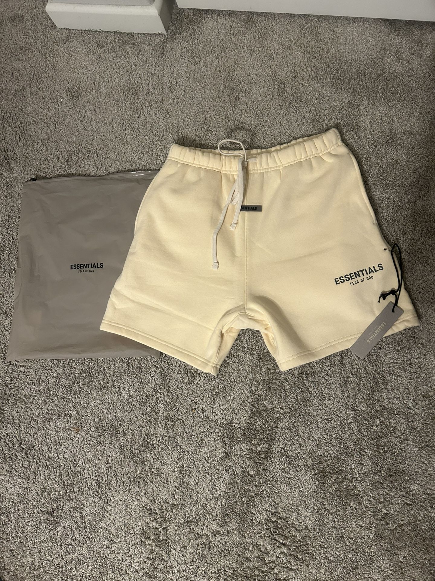Brand New Essential Shorts, Size L, Brand New + Authenticated Comes with bag.